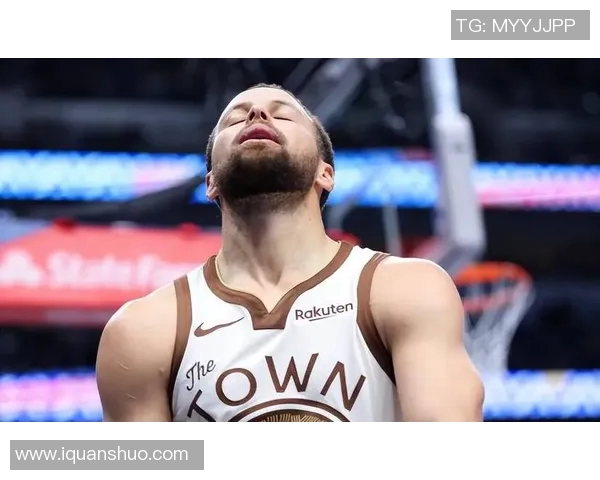 黄蜂队双核受伤，季后赛前景黯淡